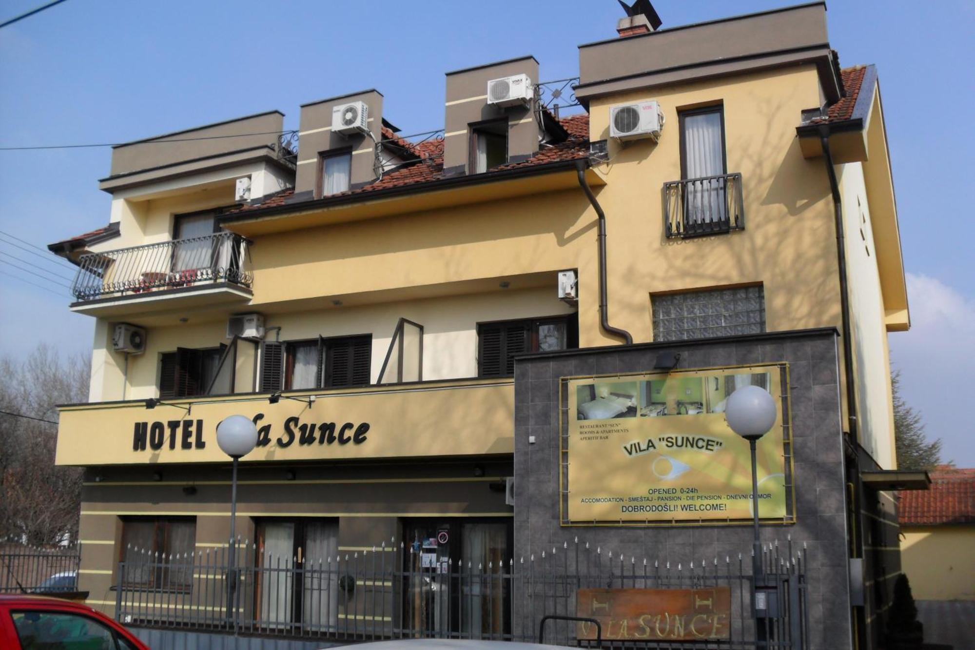 Hotel Vila Sunce Stara Pazova Eksteriør bilde