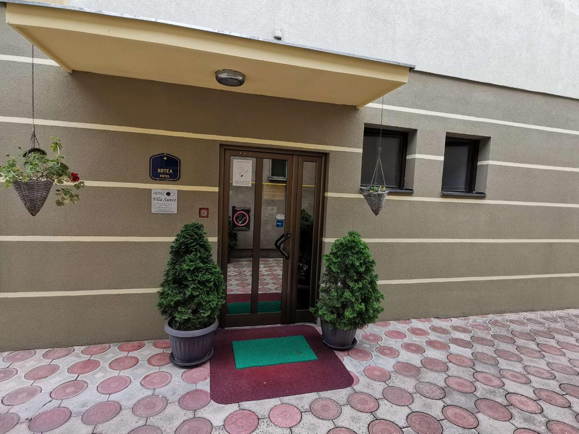 Hotel Vila Sunce Stara Pazova Eksteriør bilde